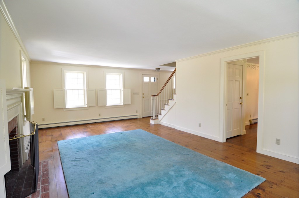 18 Colonial Way Exeter, NH 03833 - Photo 8 of 12 Gallery Image 8