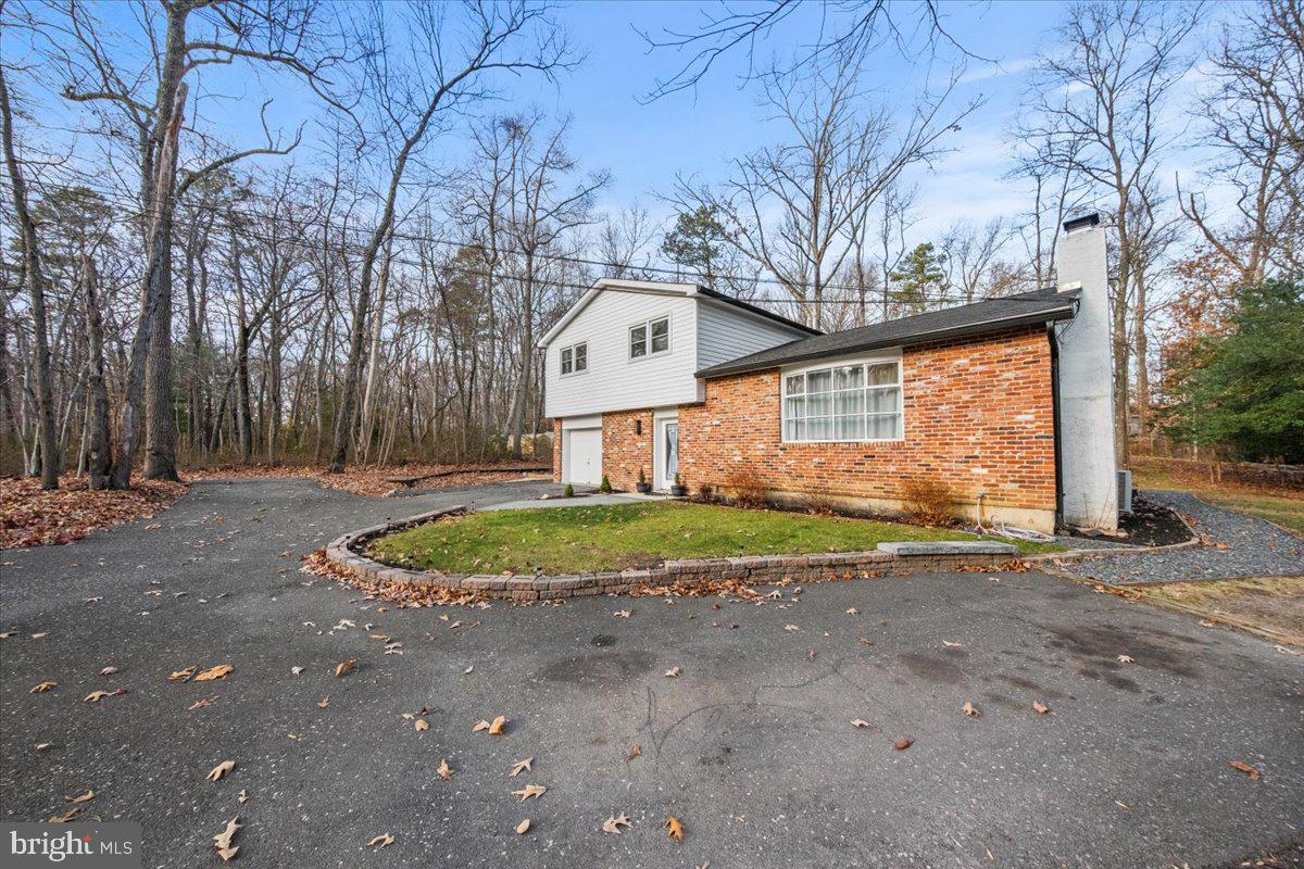 125 Tuckerton Road Medford, NJ 08055 - Photo 3 of 37 Gallery Image 3