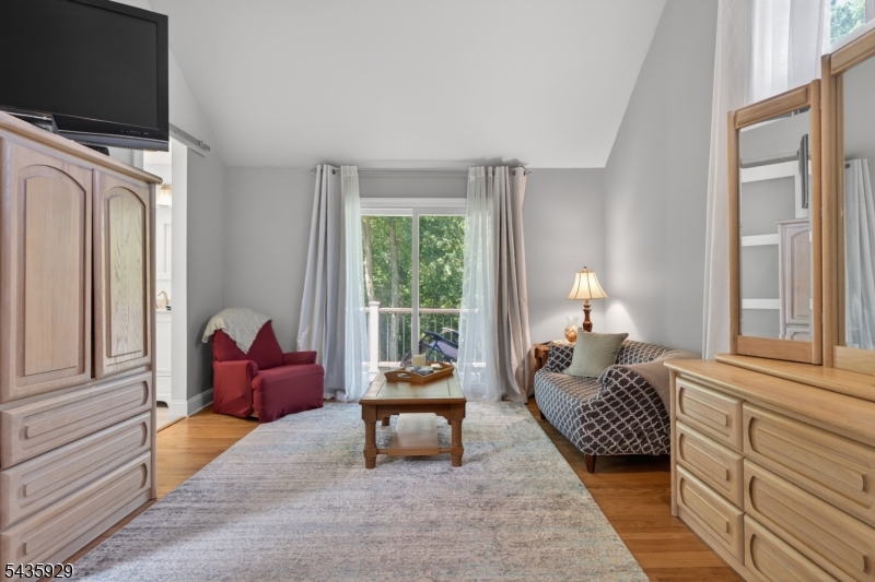 32 1st Street Florham Park, NJ 07932 - Photo 25 of 45