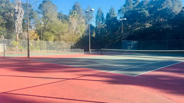 $425,000 | 24158-24158 Dover Lane, Hayward, CA 94541