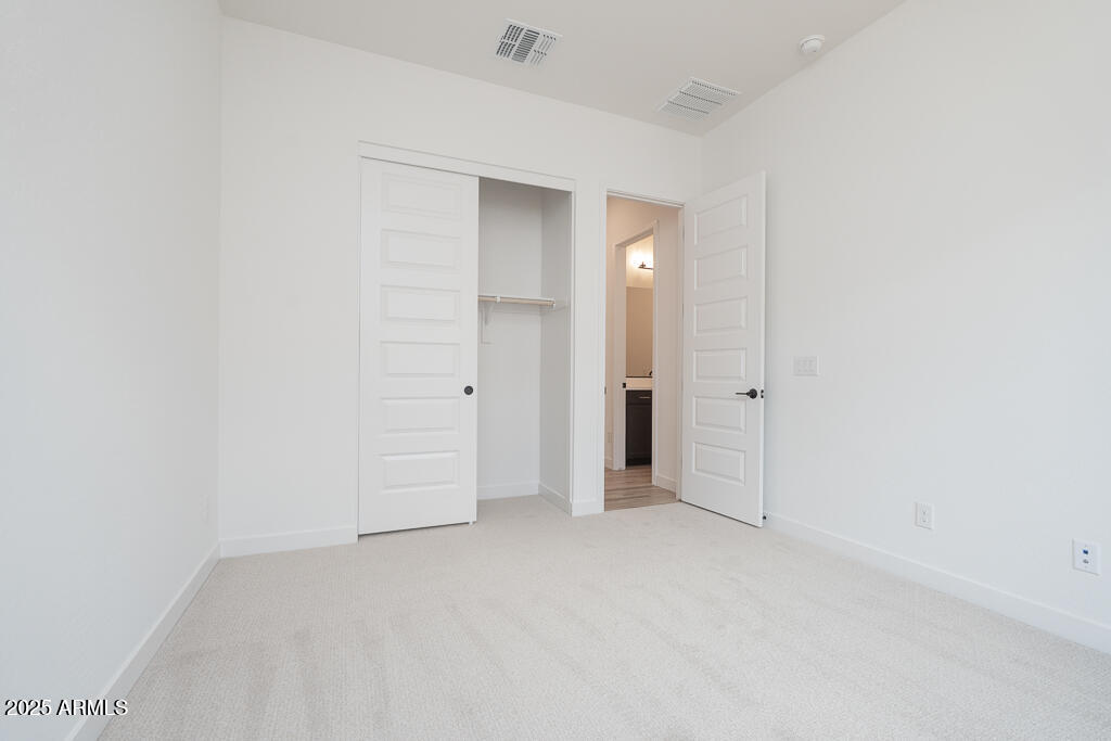 800 West J. Waltz Way Apache Junction, AZ 85120 - Photo 13 of 22 an empty room with closet area