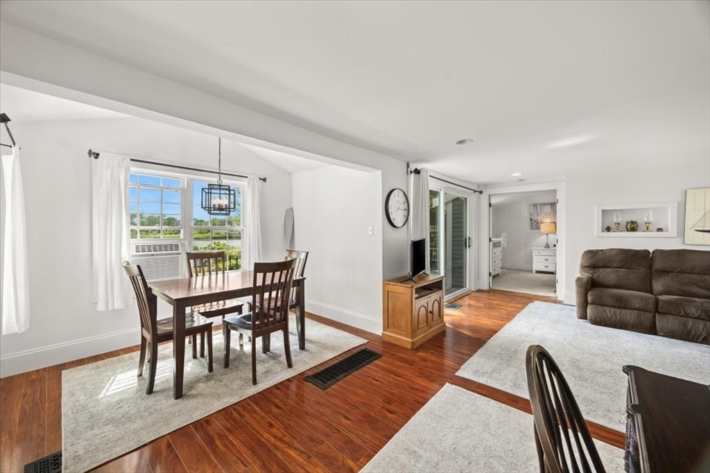 66 Mayflower Ridge Drive Wareham, MA 02571 - Photo 19 of 37