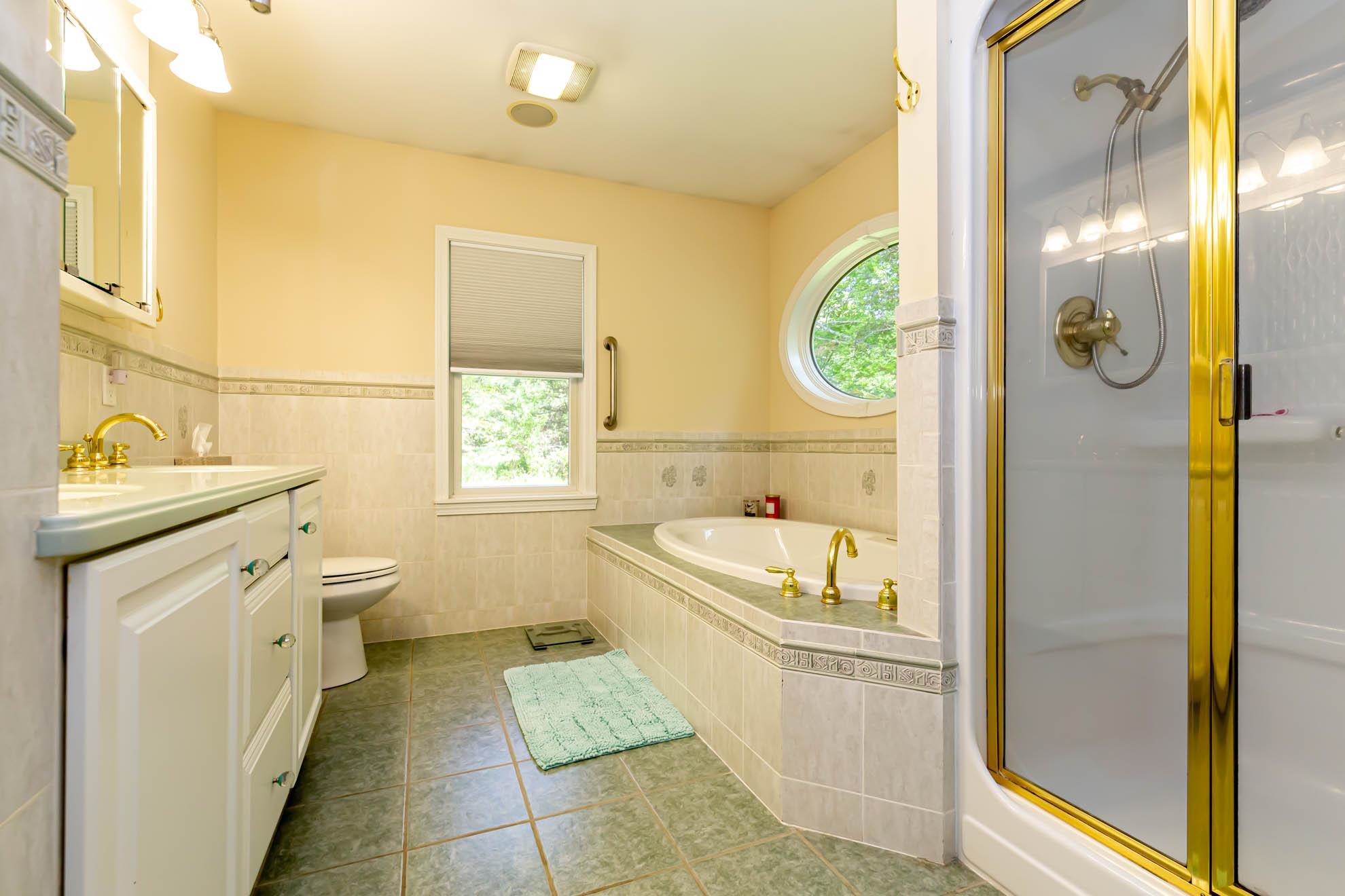 22 Winaukee Road Moultonborough, NH 03254 - Photo 16 of 40 Gallery Image 16
