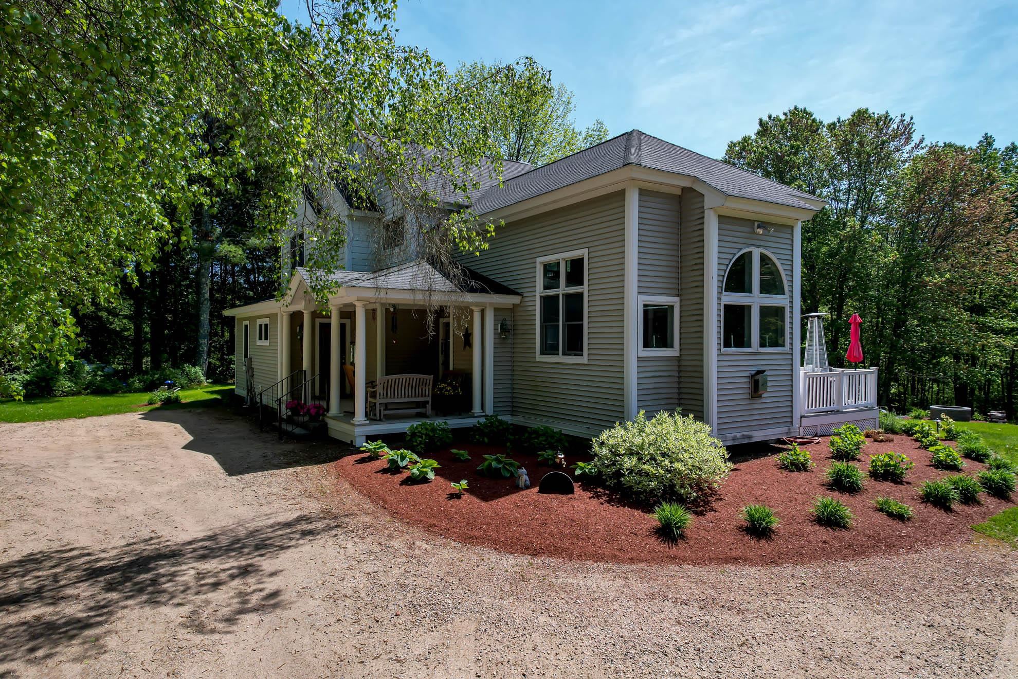 22 Winaukee Road Moultonborough, NH 03254 - Photo 5 of 40 Gallery Image 5