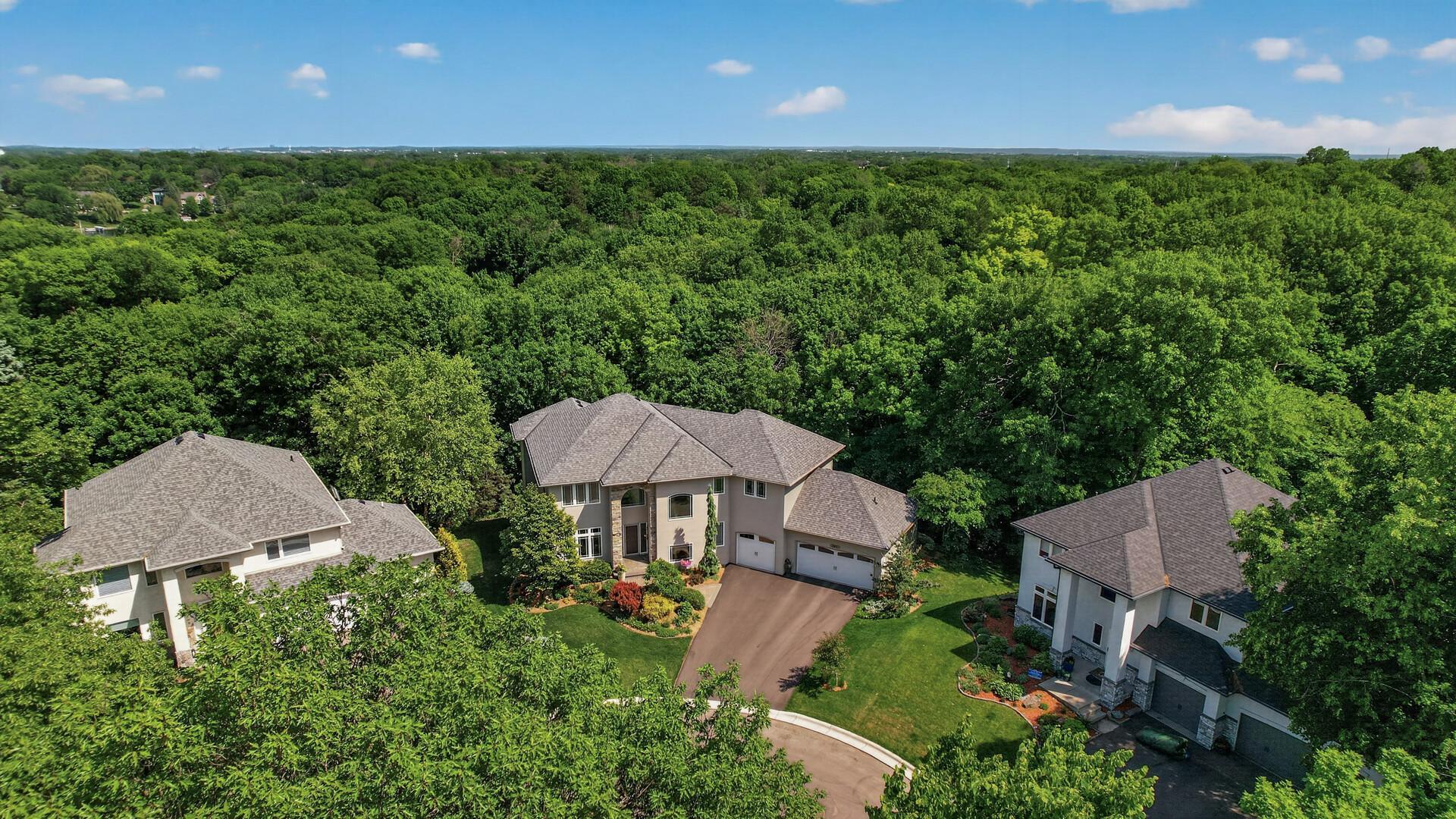 381 Del Rio Drive Chanhassen, MN 55317 - Photo 15 of 30