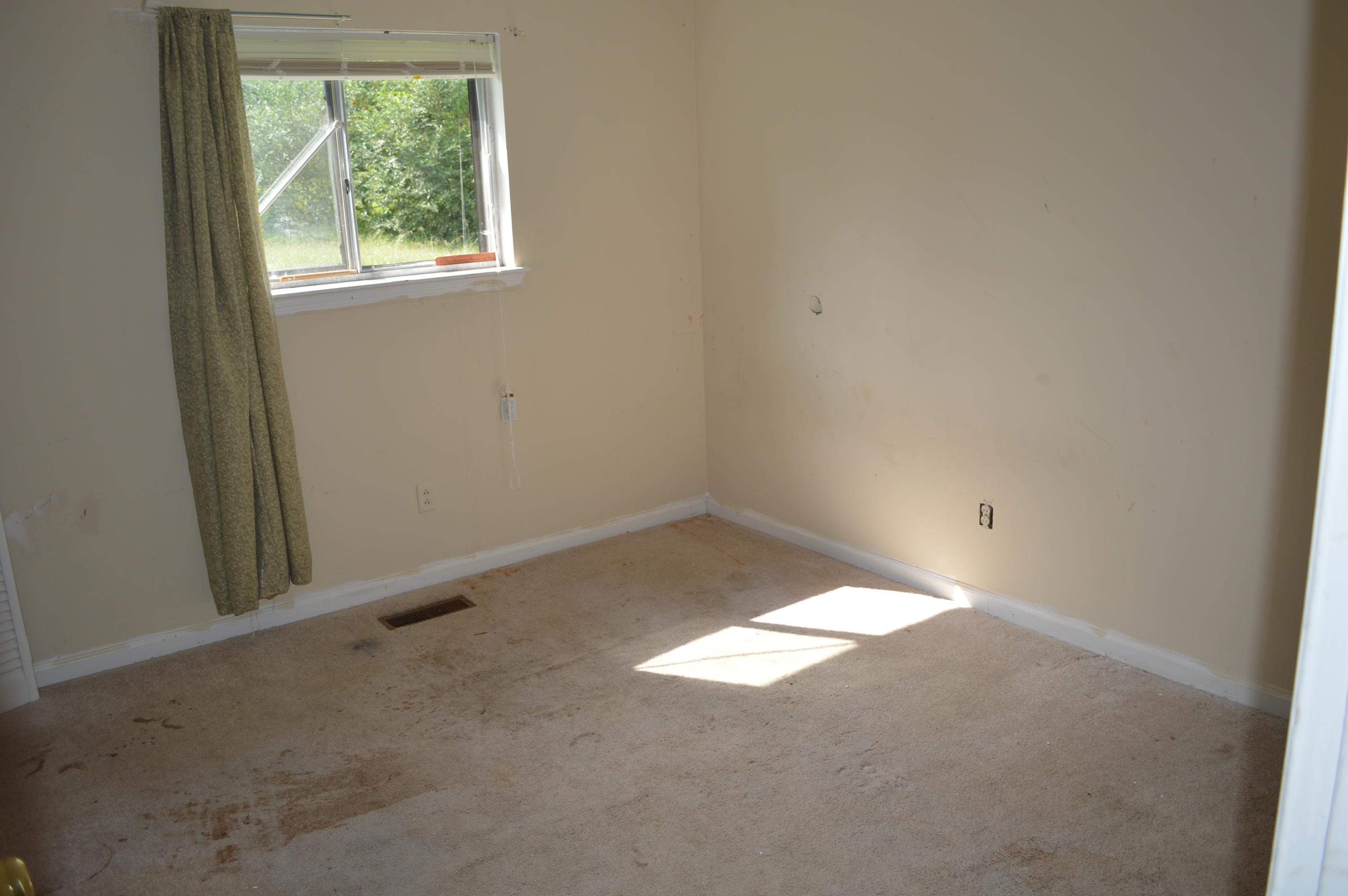 5043 Eller Road Chattanooga, TN 37416 - Photo 7 of 10 DSC_0004