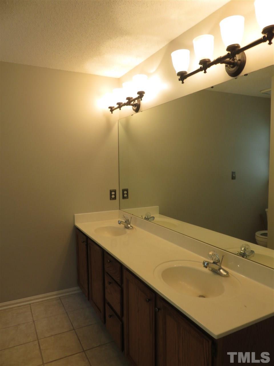 2521 Holbrook Court Raleigh, NC 27604 - Photo 25 of 30