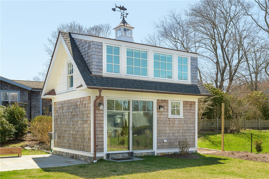 30 Walcott Avenue Jamestown, RI 02835 - Photo 40 of 50 Guest Cottage