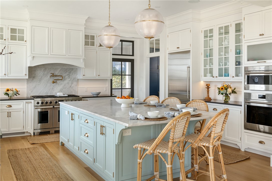 30 Walcott Avenue Jamestown, RI 02835 - Photo 8 of 50