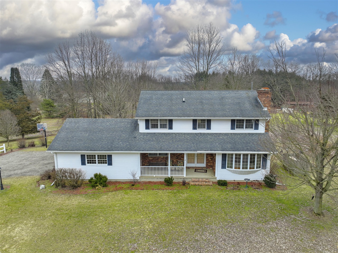 1809 South Kane Road Stockbridge, MI 49285 - Photo 5 of 46