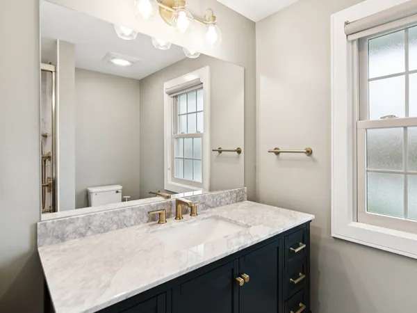 $1,100,000 | 2870 Beckwith Court, Northbrook, IL 60062