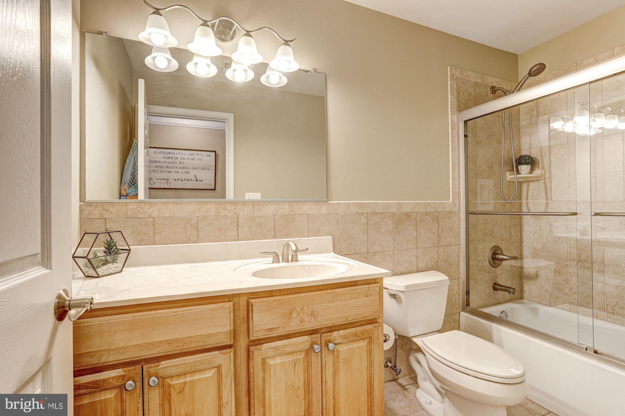 8055 High Castle Road Ellicott City, MD 21043 - Photo 30 of 48 Full Bath