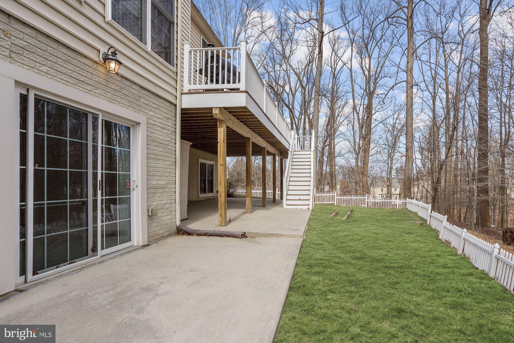 8055 High Castle Road Ellicott City, MD 21043 - Photo 38 of 48 Patio