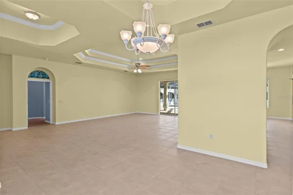 $750,000 | 10130 Lazy Days Court, Weeki Wachee, FL 34613