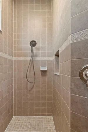 $750,000 | 10130 Lazy Days Court, Weeki Wachee, FL 34613
