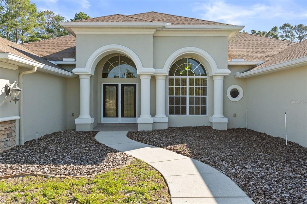 10130 Lazy Days Court Weeki Wachee, FL 34613 - Photo 7 of 85