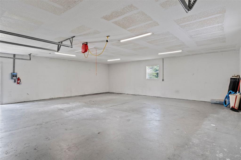 10130 Lazy Days Court Weeki Wachee, FL 34613 - Photo 72 of 85