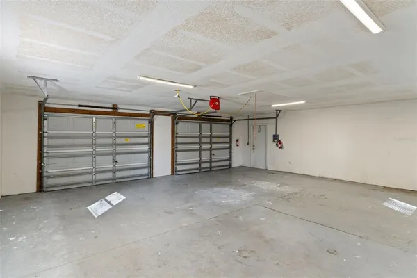 $750,000 | 10130 Lazy Days Court, Weeki Wachee, FL 34613