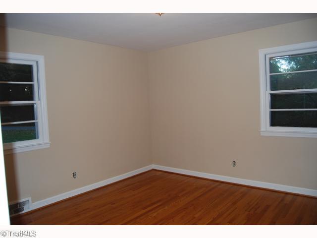 3309 Midkiff Road Winston-Salem, NC 27106 - Photo 11 of 15 2nd Bedroom.