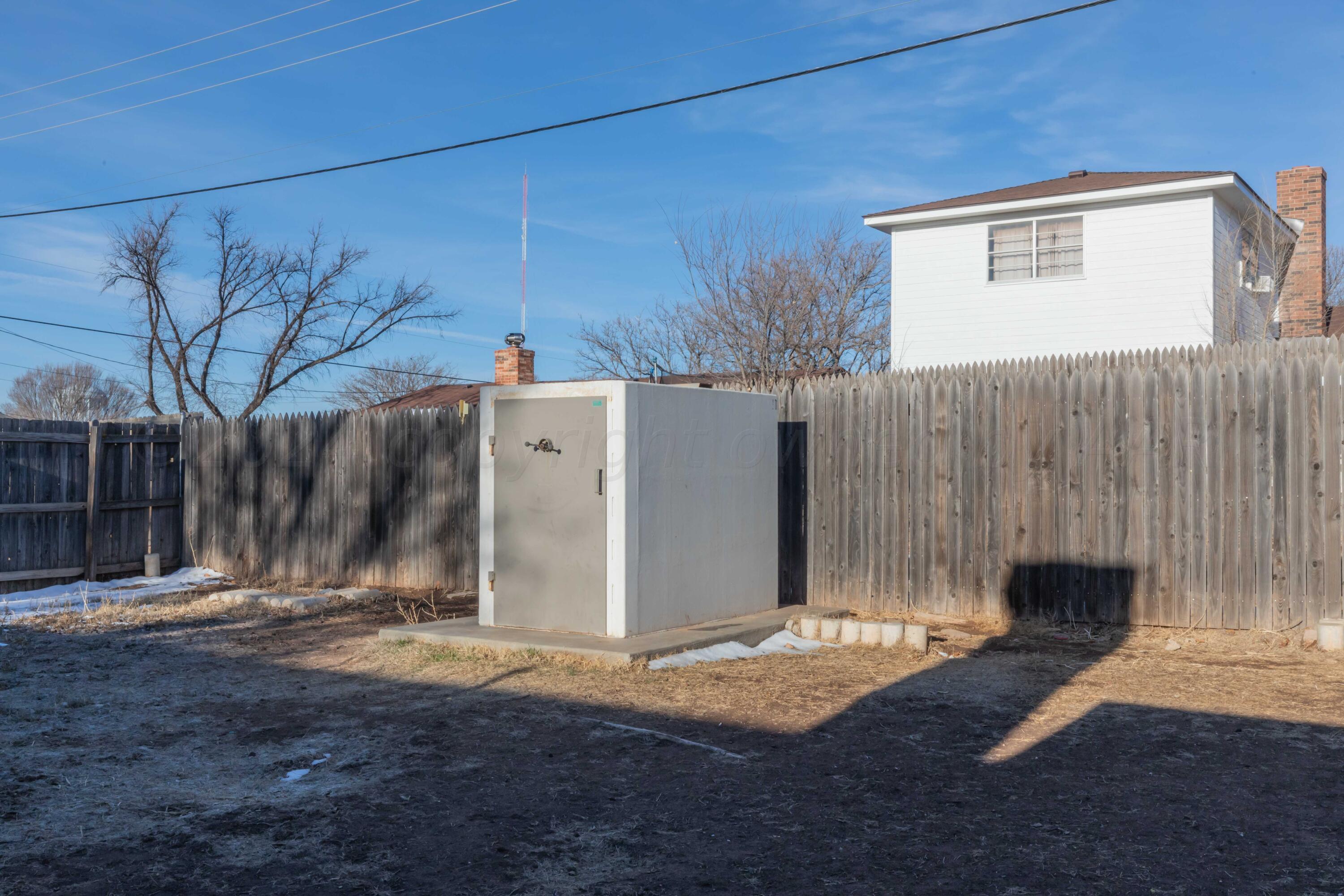 5144 Susan Drive Amarillo, TX 79110 - Photo 38 of 40 BACKYARD VIEW 1
