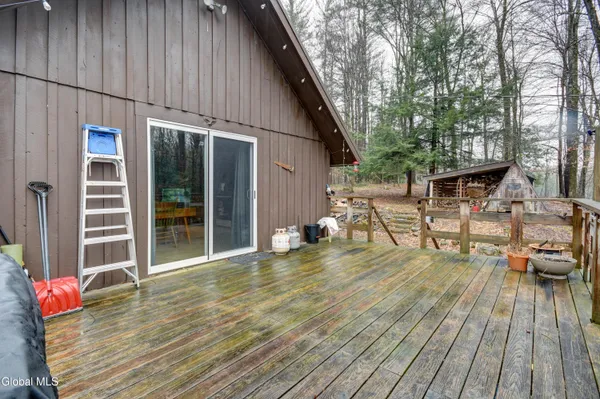 $239,000 | 259 Hart Road, Ephratah, NY 13452