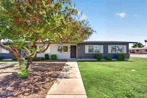 $325,000 | 10931 West Thunderbird Boulevard, Sun City, AZ 85351