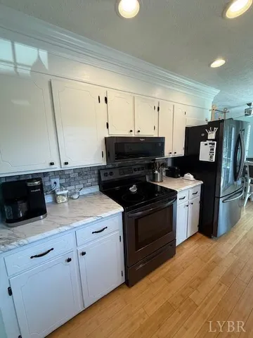a view of a sink and dishwasher