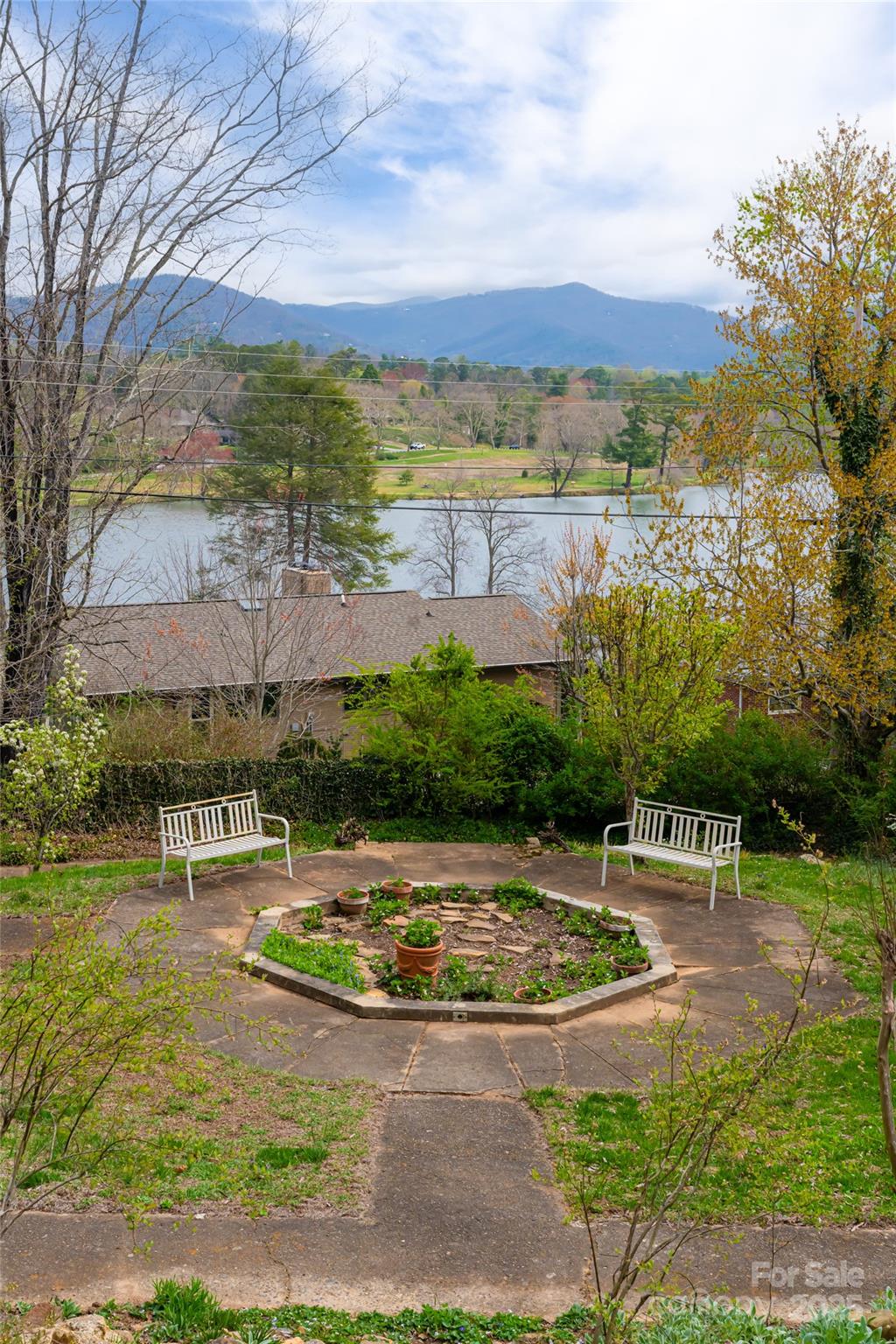 38 Lakeview Road Asheville, NC 28804 - Photo 30 of 35 Gallery Image 30