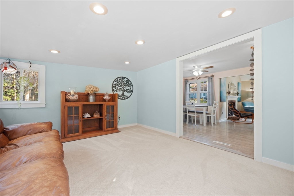 65 Black Oak Road Barnstable, MA 02648 - Photo 15 of 42