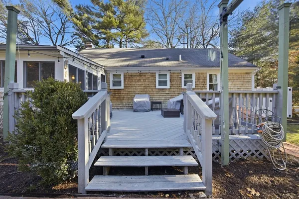 $589,000 | 65 Black Oak Road, Barnstable, MA 02648