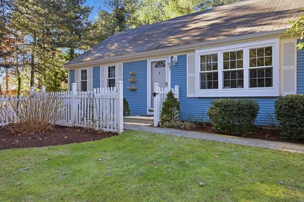 $589,000 | 65 Black Oak Road, Barnstable, MA 02648