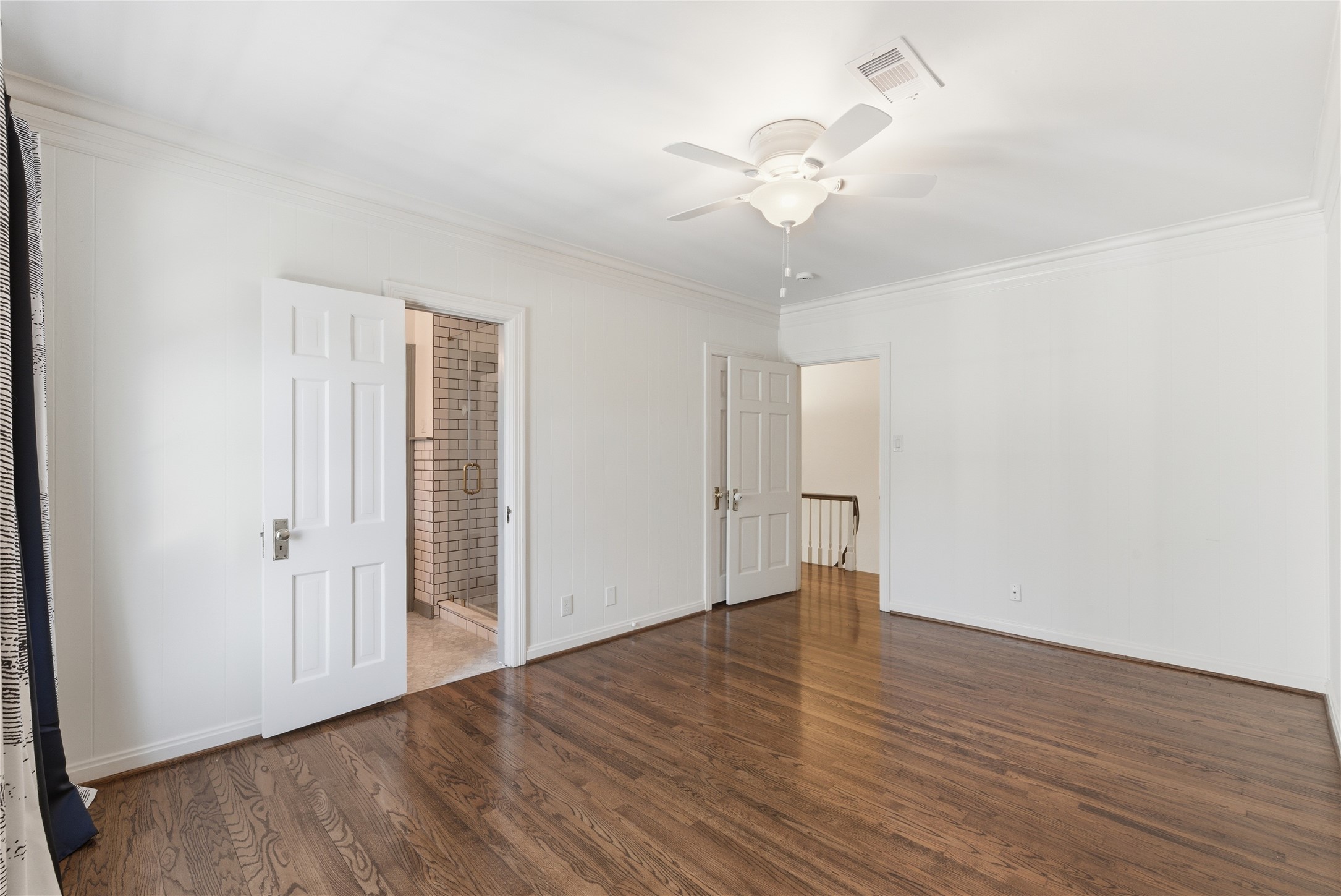 6666 Fairfield Street Houston, TX 77023 - Photo 31 of 48 a view of an empty room with wooden floor