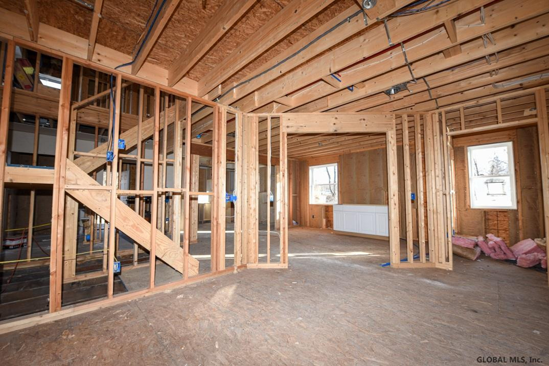 2174 Lenox Road Schenectady, NY 12309 - Photo 8 of 17 Photo 8