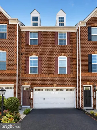 $725,000 | 25753 Double Bridle Terrace, Aldie, VA 20105