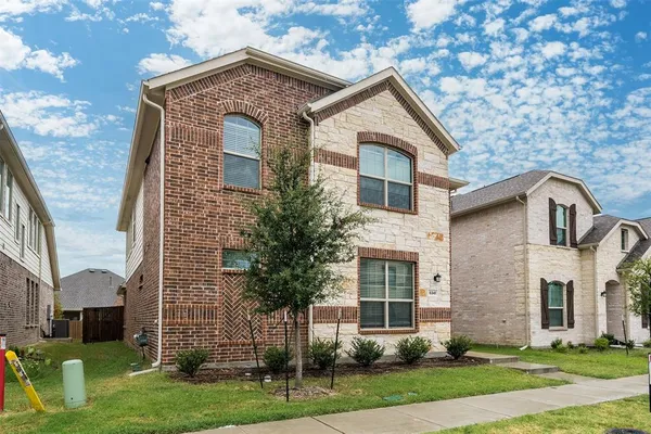 $2,950 | 5341 Archway Drive, Garland, TX 75048