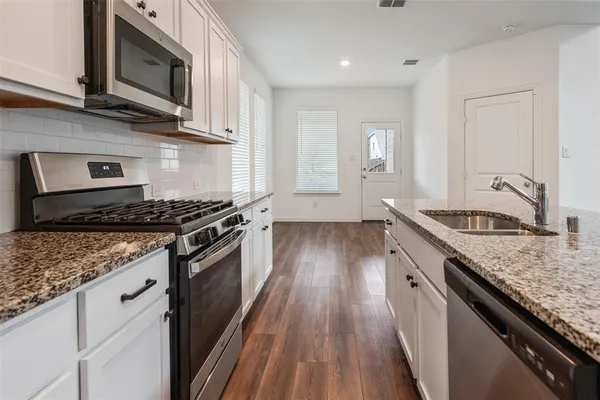 $2,950 | 5341 Archway Drive, Garland, TX 75048