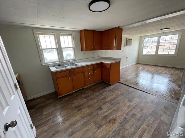 $74,000 | 410 South Oak Avenue, Belle, MO 65013