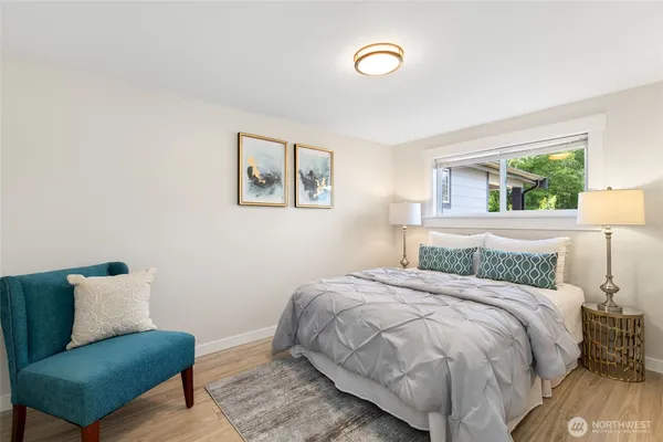 $977,777 | 20103 75th Avenue Northeast, Kenmore, WA 98028