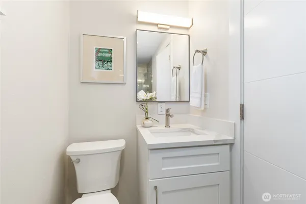 $977,777 | 20103 75th Avenue Northeast, Kenmore, WA 98028