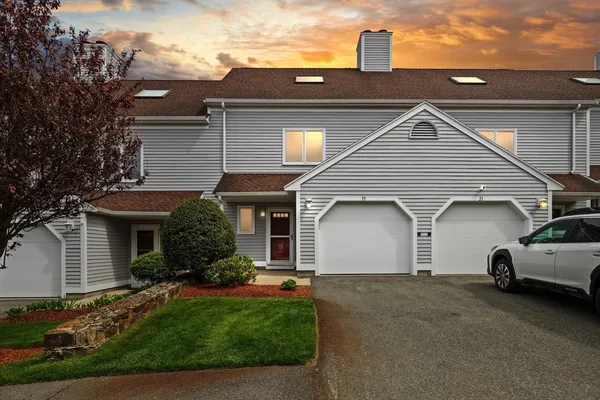 $589,900 | 19 Olde Village Drive, Unit 1603, Salem, MA 01970