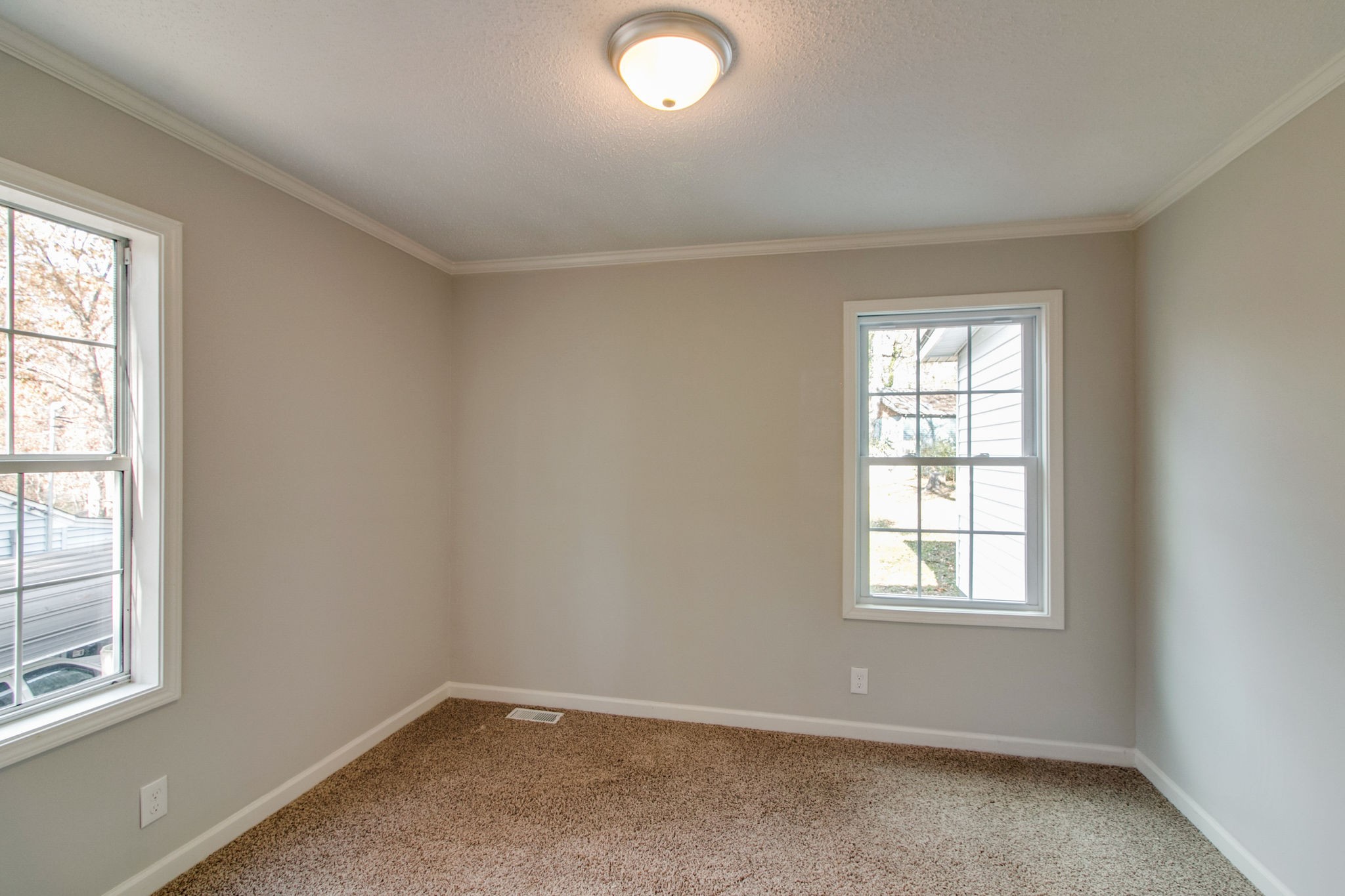 713 Ridgecrest Drive Clarksville, TN 37040 - Photo 21 of 28 Gallery Image 21