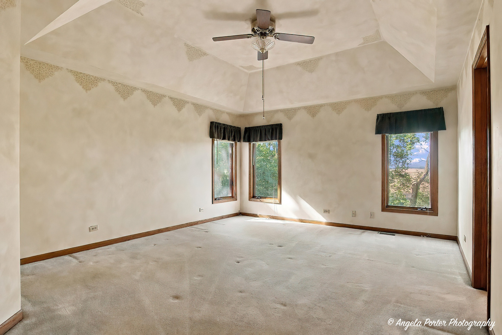 1809 Elm Street Spring Grove, IL 60081 - Photo 25 of 38 Gallery Image 25