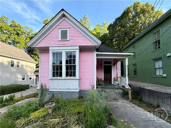 $1,100 | 263 Barrow Street, Unit B, Athens, GA 30601