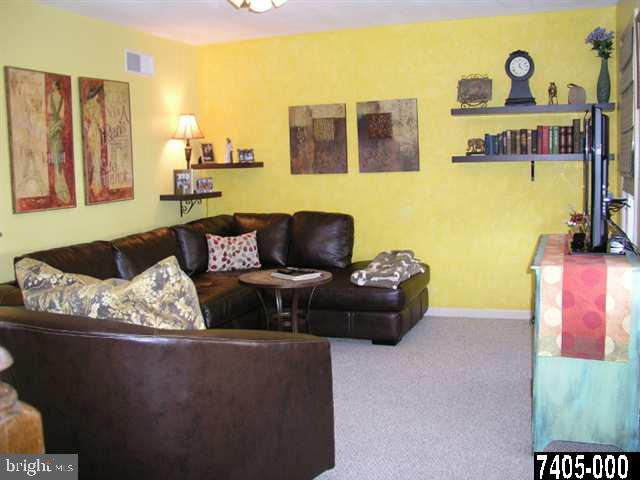 170 Robin Road York, PA 17404 - Photo 7 of 18 Gallery Image 7