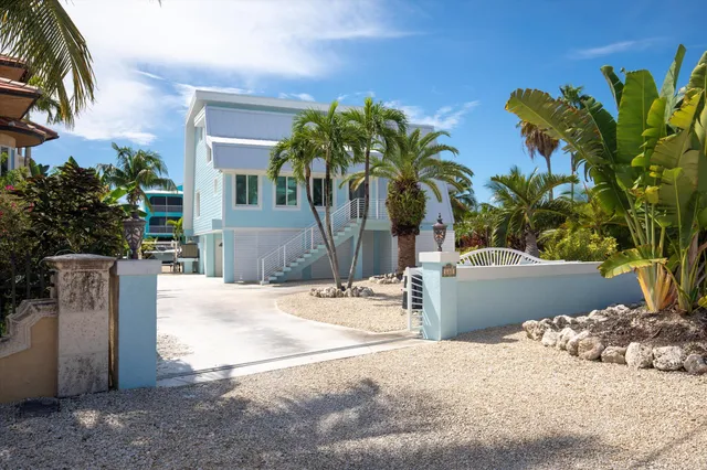$2,800,000 | 680 Cruikshank Lane, Summerland Key, FL 33042