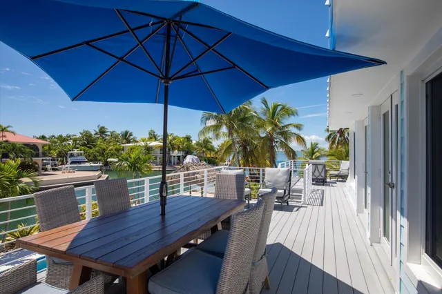 $2,800,000 | 680 Cruikshank Lane, Summerland Key, FL 33042