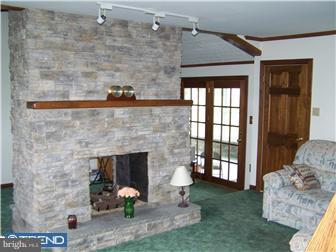 37 Barrel Run Road Quakertown, PA 18951 - Photo 6 of 12 Family Room