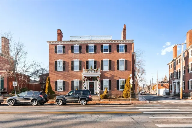 a view of a building the street