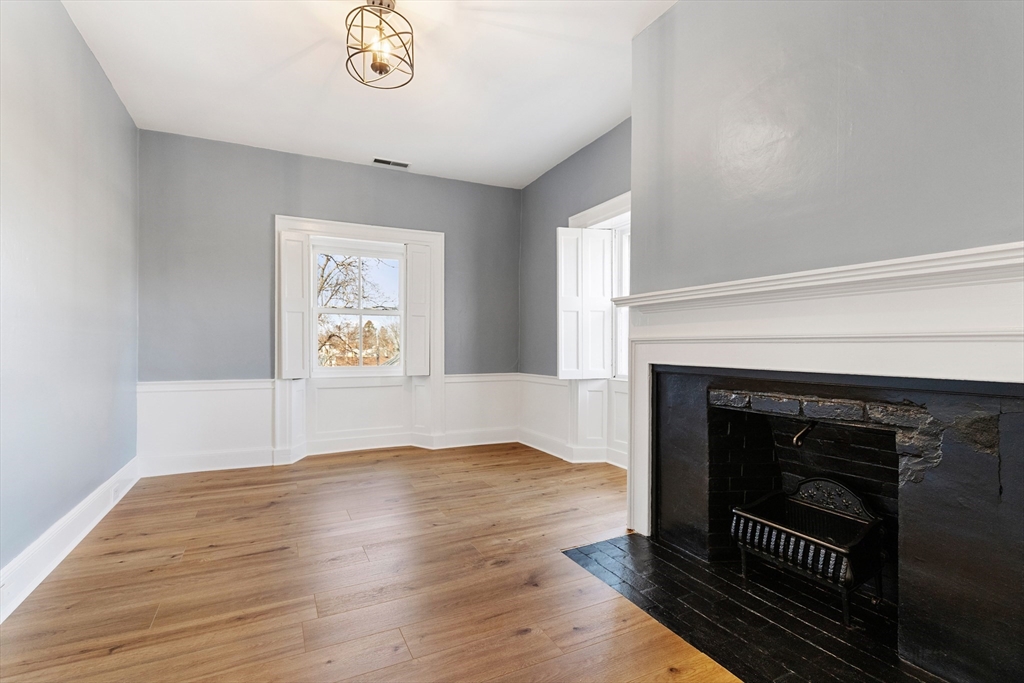 31 Washington Square, Unit 3 Salem, MA 01970 - Photo 22 of 40