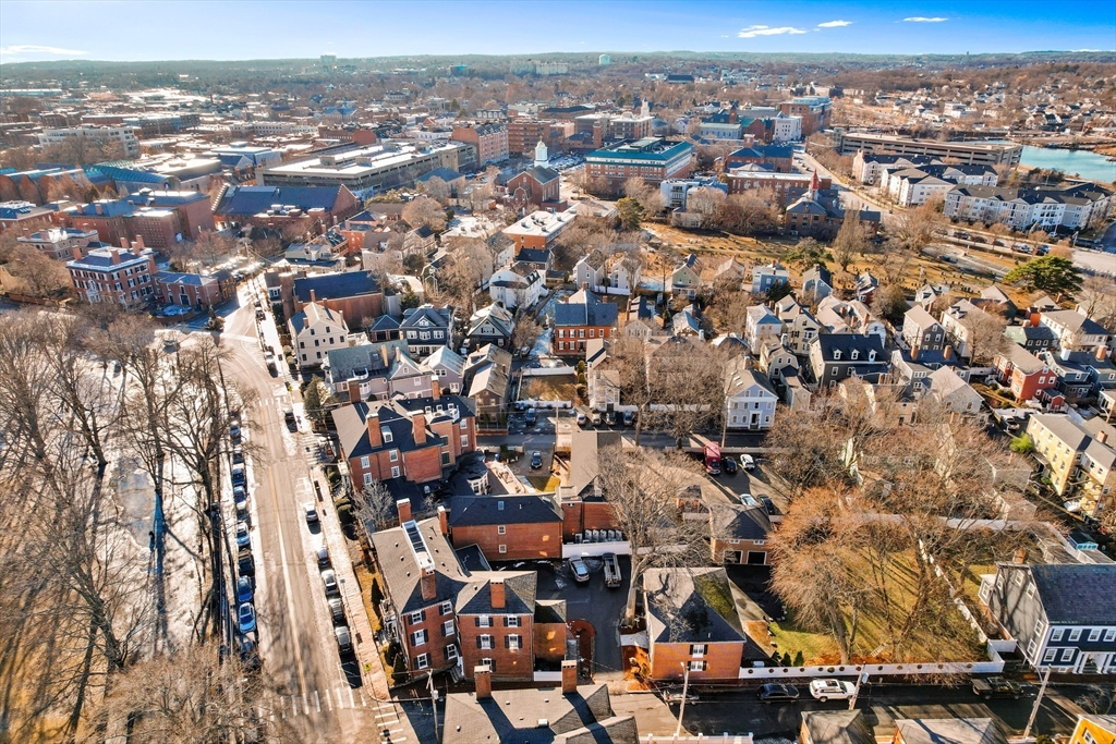 31 Washington Square, Unit 3 Salem, MA 01970 - Photo 36 of 40